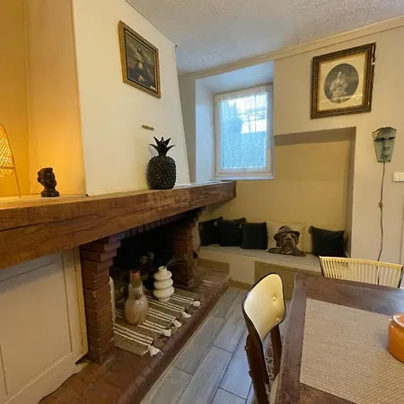 Relax & Jacuzzi Proche Cite De Carcassonne Holiday home *