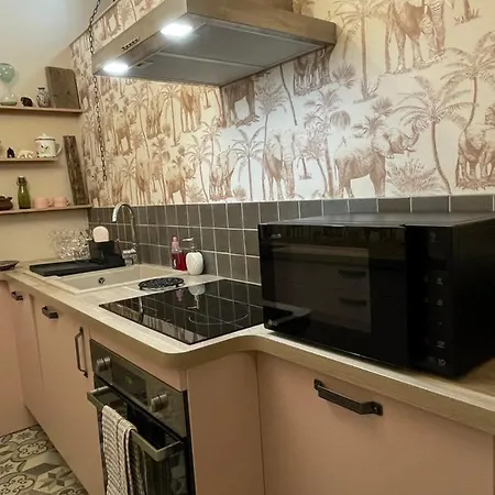 Relax & Jacuzzi Proche Cite De Carcassonne Holiday home